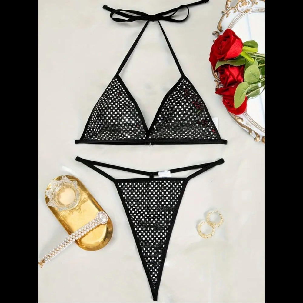 Black & Sparkling, Lingerie Set - Picture 3 of 9